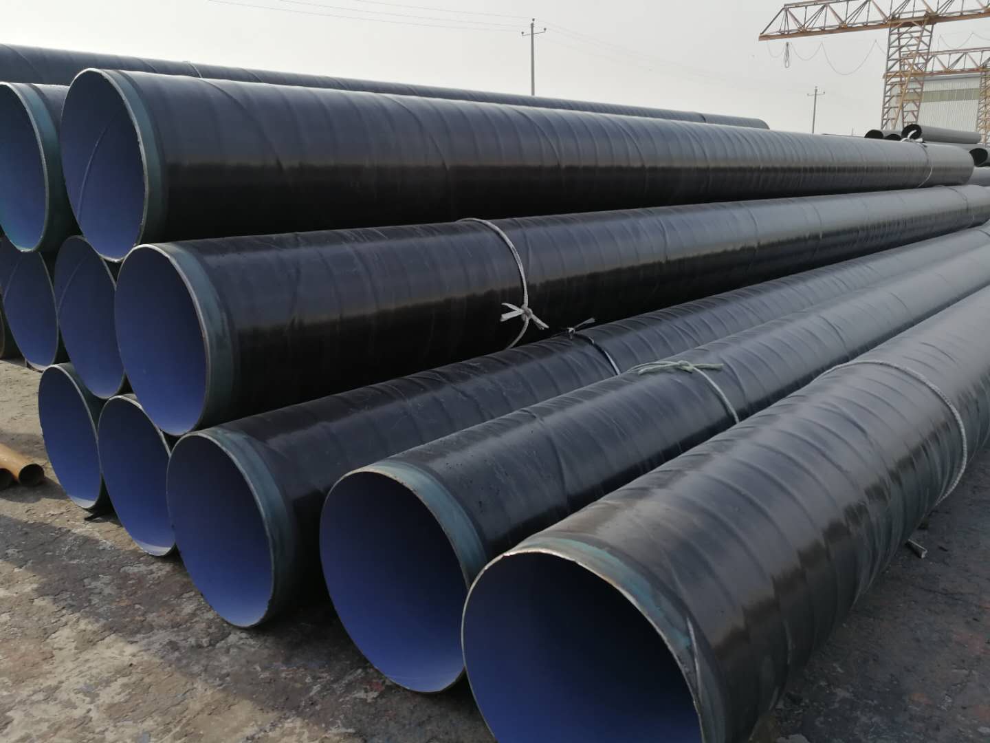 外3PE內環(huán)氧防腐鋼管